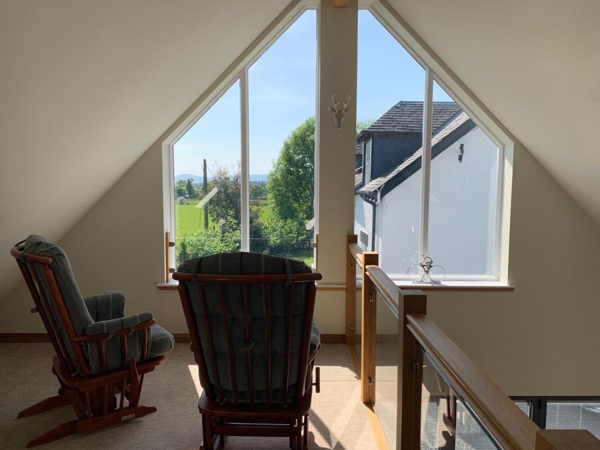 Newton Bothy Apartment *